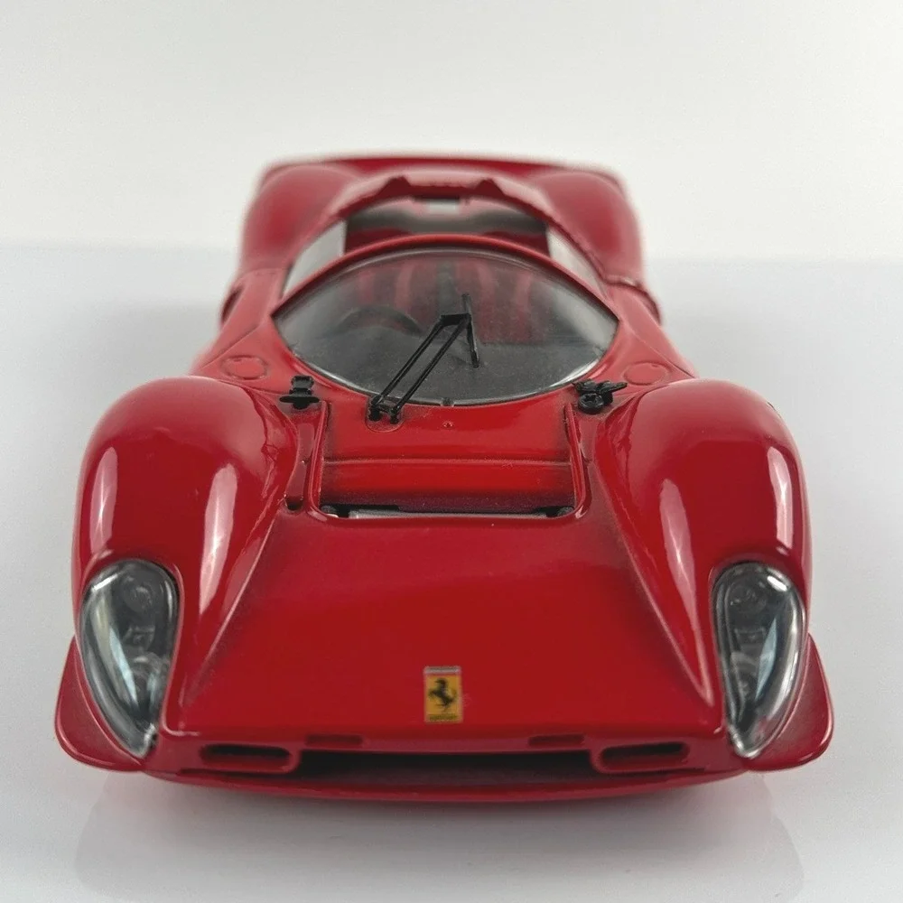 Ferrari‎ jouet evolution Scala 1:18 Diecast Model Car Red 330 P4 Race Car Italy